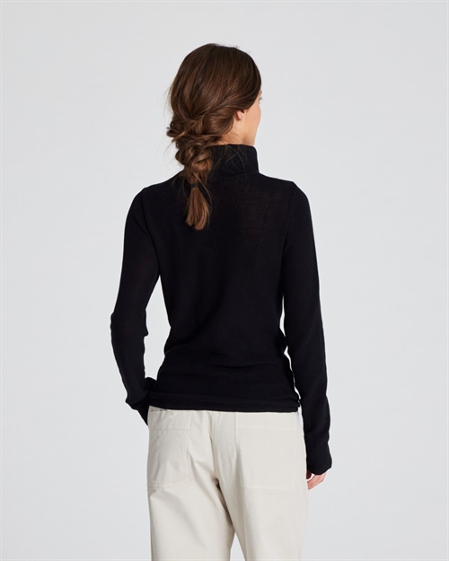 GAI + LISVA CATHRINE L/S KNIT TURTLENECK BLACK